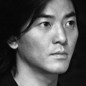 Photo star :  Ekin Cheng Yee-Kin
