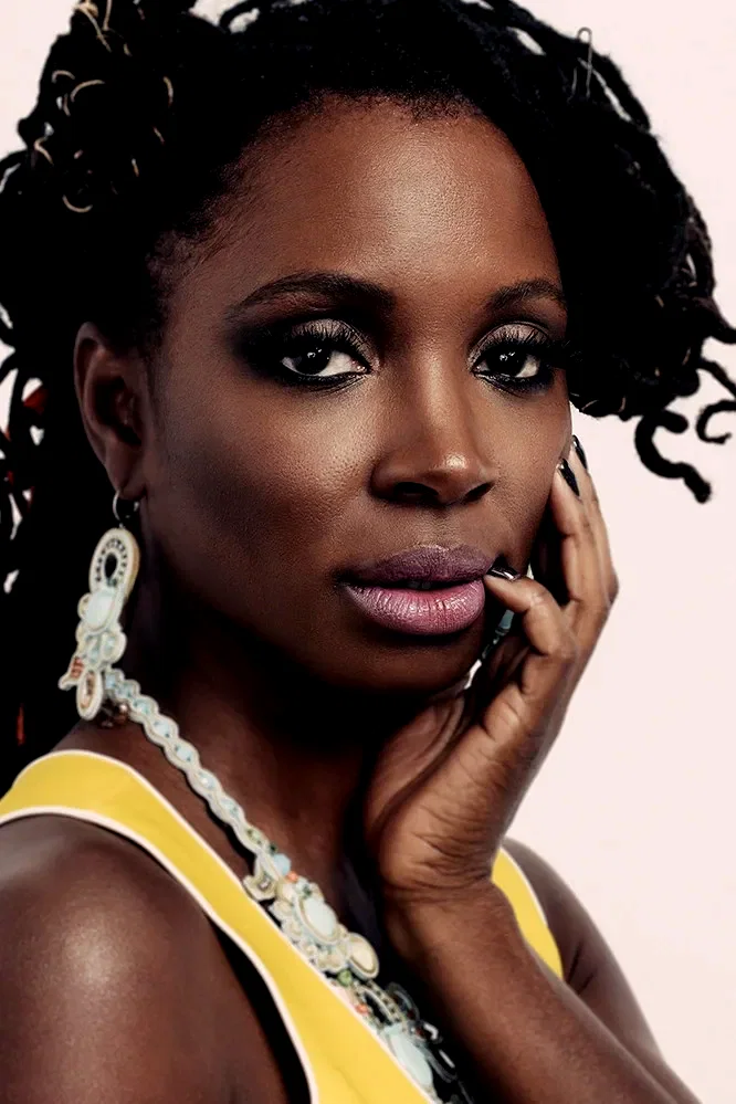  Shanola Hampton