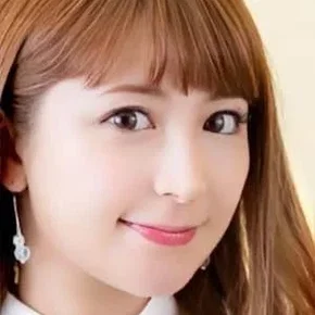 Photo star :  Mari Yaguchi