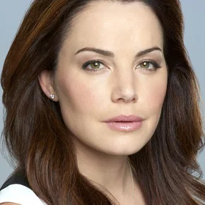 Photo star :  Erica Durance