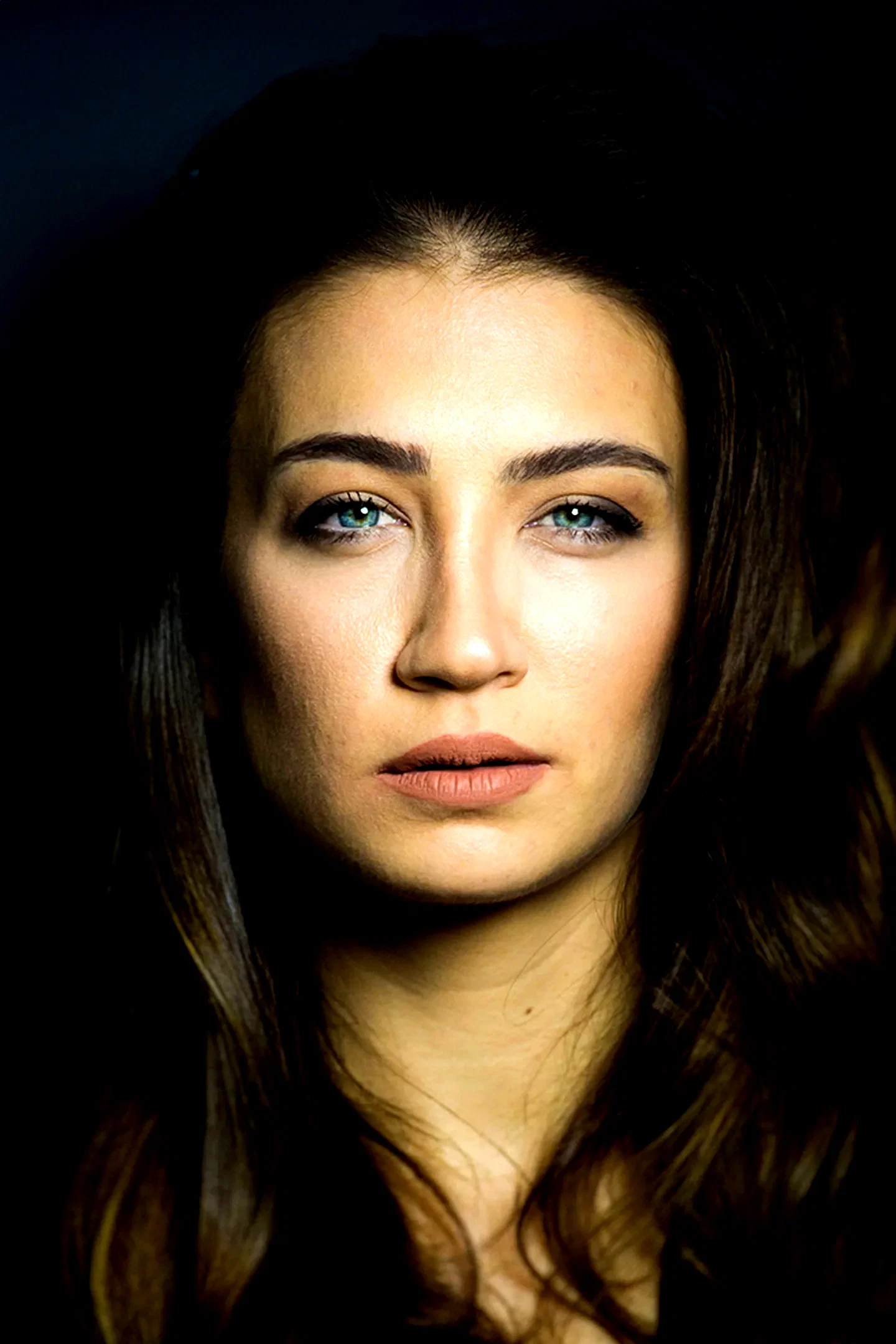  Ceren Benderlioğlu