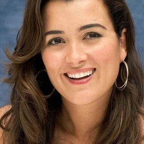 Photo star :  Cote De Pablo