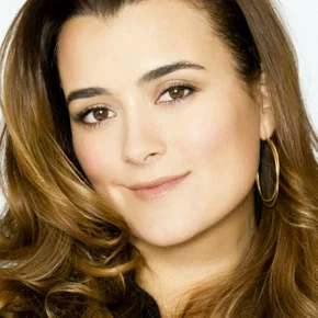 Photo star :  Cote De Pablo