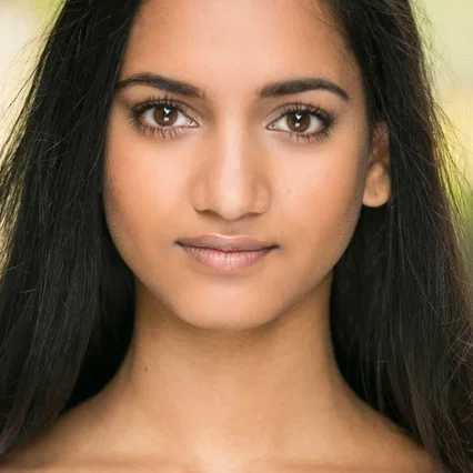  Amita Suman