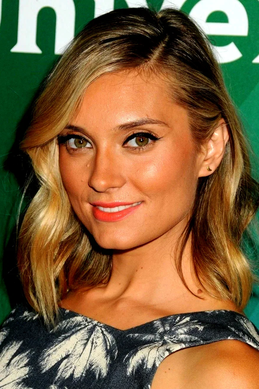  Spencer Grammer