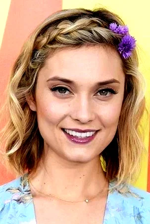  Spencer Grammer