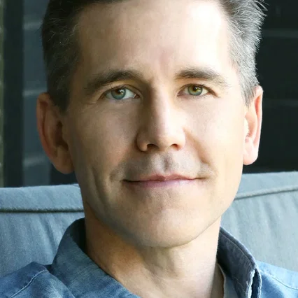  Brian Dietzen