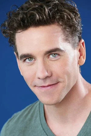  Brian Dietzen