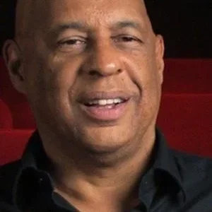  Oz Scott