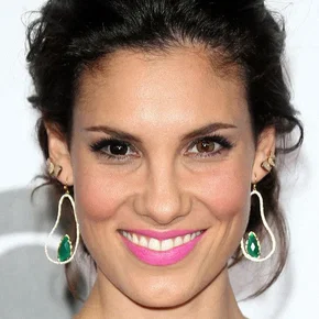 Photo star :  Daniela Ruah