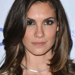 Photo star :  Daniela Ruah