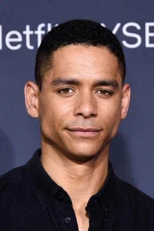  Charlie Barnett photo