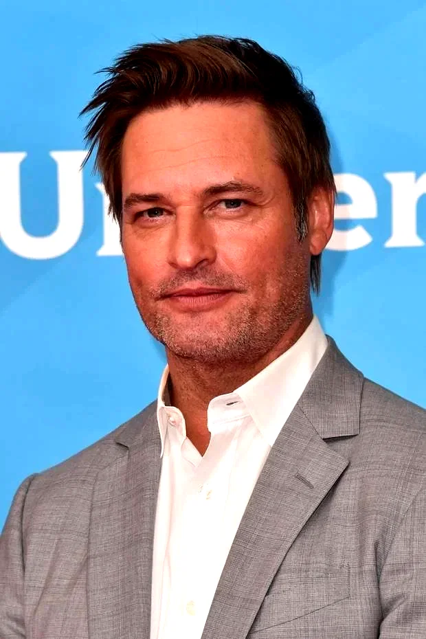 Josh Holloway