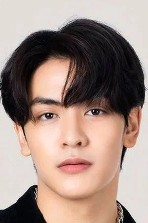  Joong Archen Aydin photo