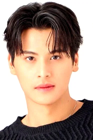   Ohm Thiphakorn Thitathan