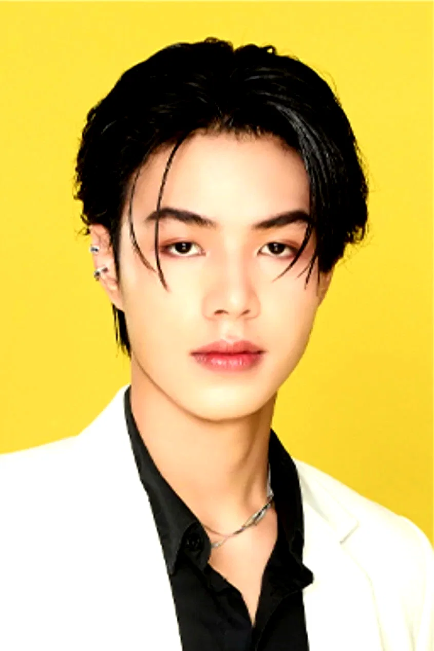  Aungpao Ochiris Suwanacheep