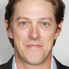 Photo star : Kevin Rahm