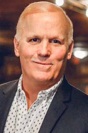  Scott Ellis