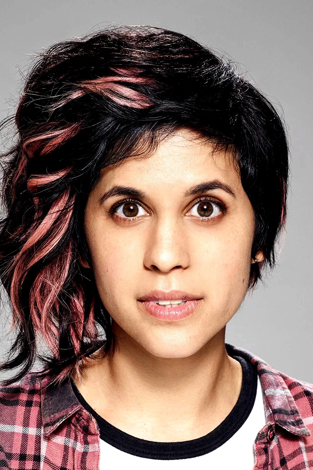  Ashly Burch