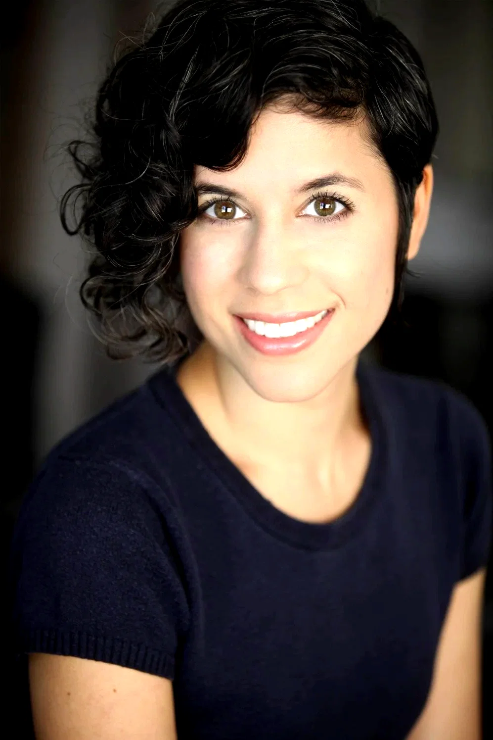  Ashly Burch