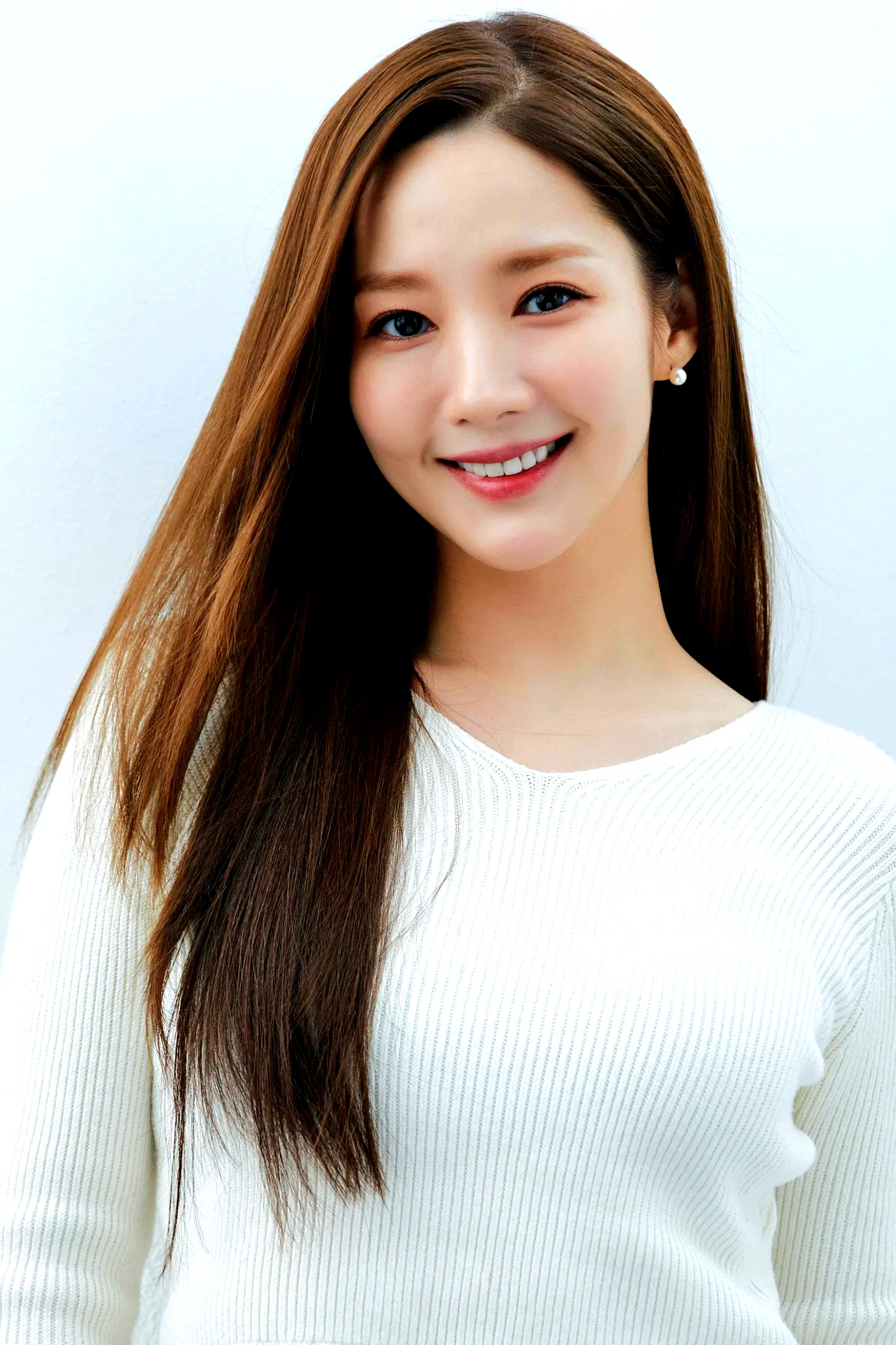  Min-Young Park