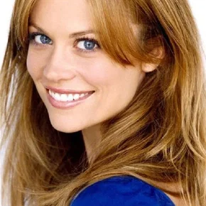 Photo star :  Claire Coffee