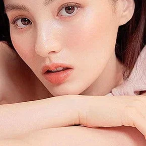 Photo star :  Kim Yong-ji