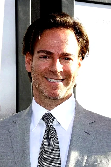  Peter Safran