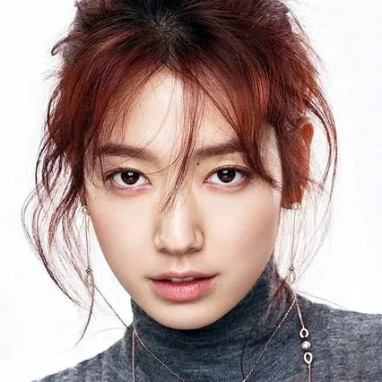  Park Shin-hye
