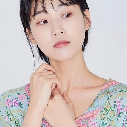  Ha Yoon-kyeong