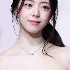 Photo star :  Shin Yu-na