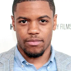 Photo star :  Jon Michael Hill