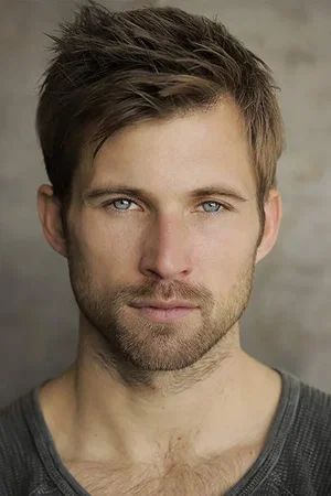  Justin Deeley photo