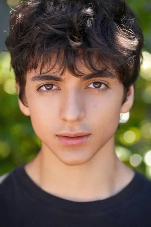  Luciano Leroux photo
