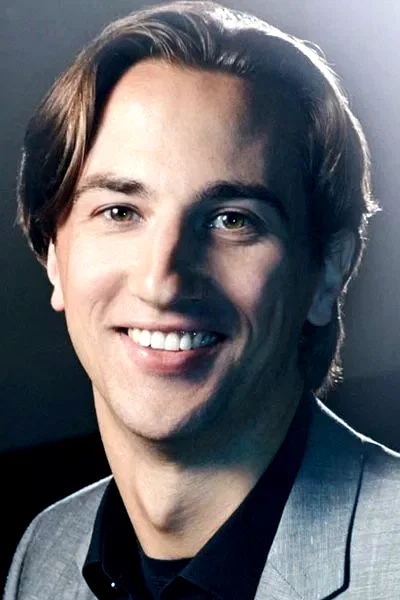  James Weaver