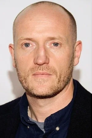  Iain MacDonald photo