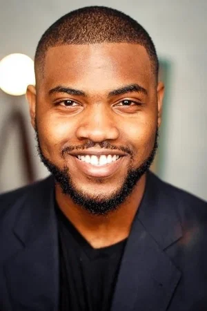  Tobi Bamtefa photo