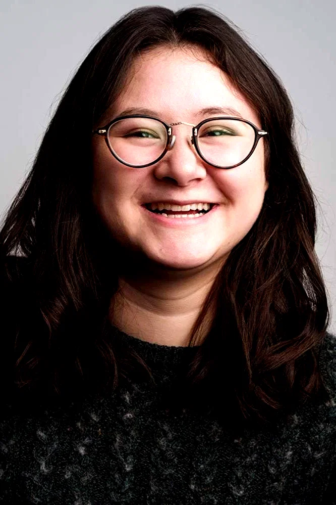  Megan Richards