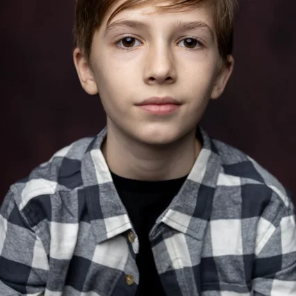 Wesley Holloway