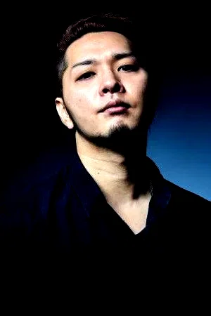  Hiroya Egashira