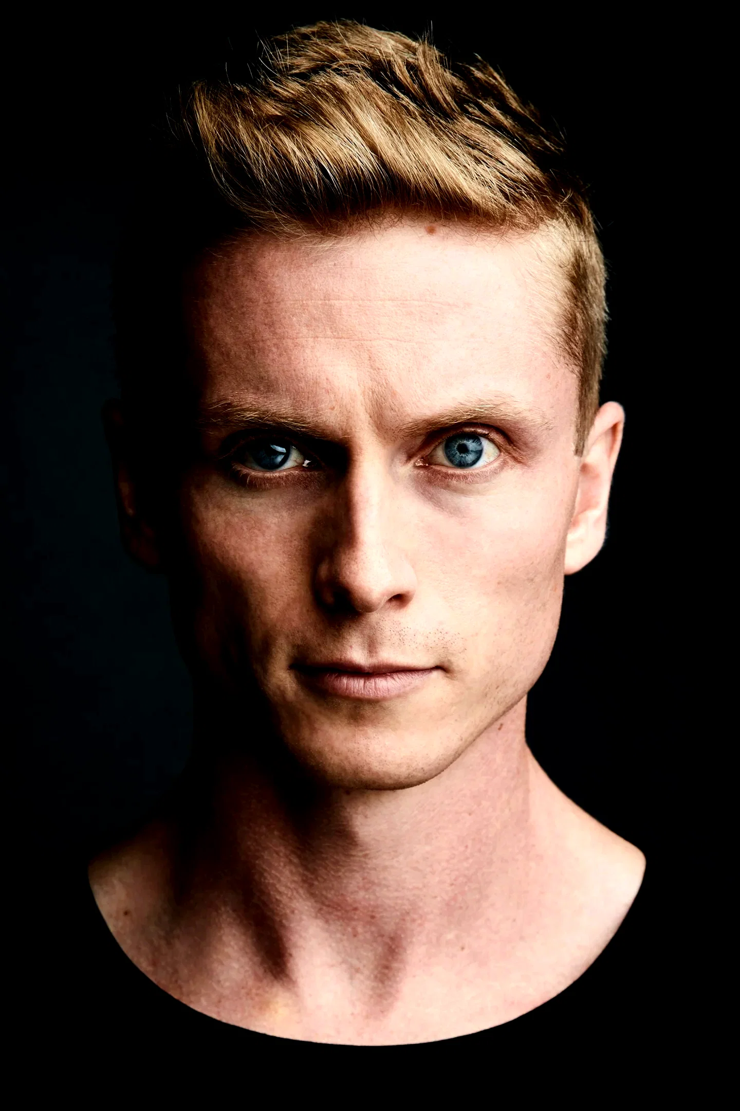  Chris Webster