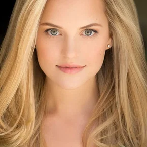 Photo star :  Stephanie Styles