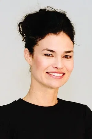  Danielle Renfrew Behrens photo
