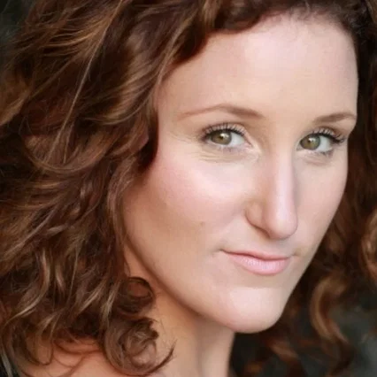  Bronagh Waugh
