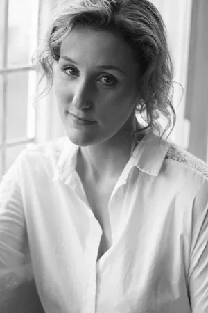  Bronagh Waugh