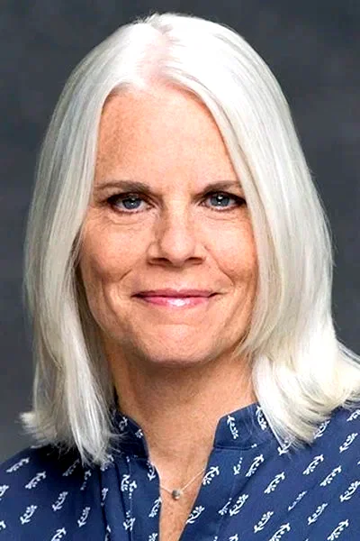  Joan Rater
