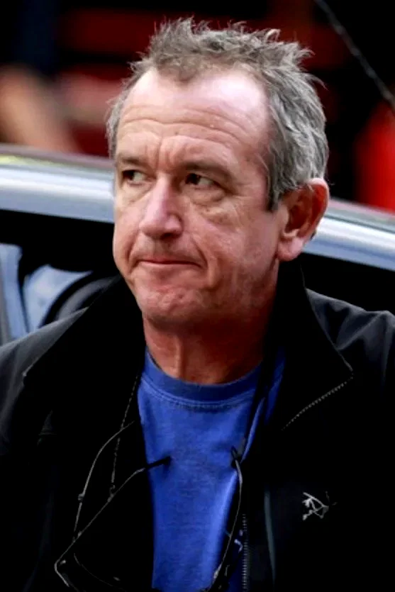  Paul Edwards