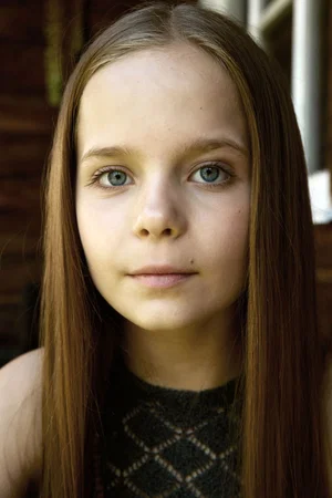  Davina Coleman photo