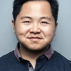  Matthew Moy