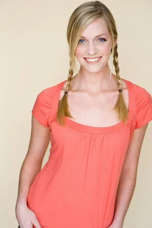  Molly O'Neill photo